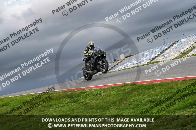 motorbikes;no limits;peter wileman photography;portimao;portugal;trackday digital images